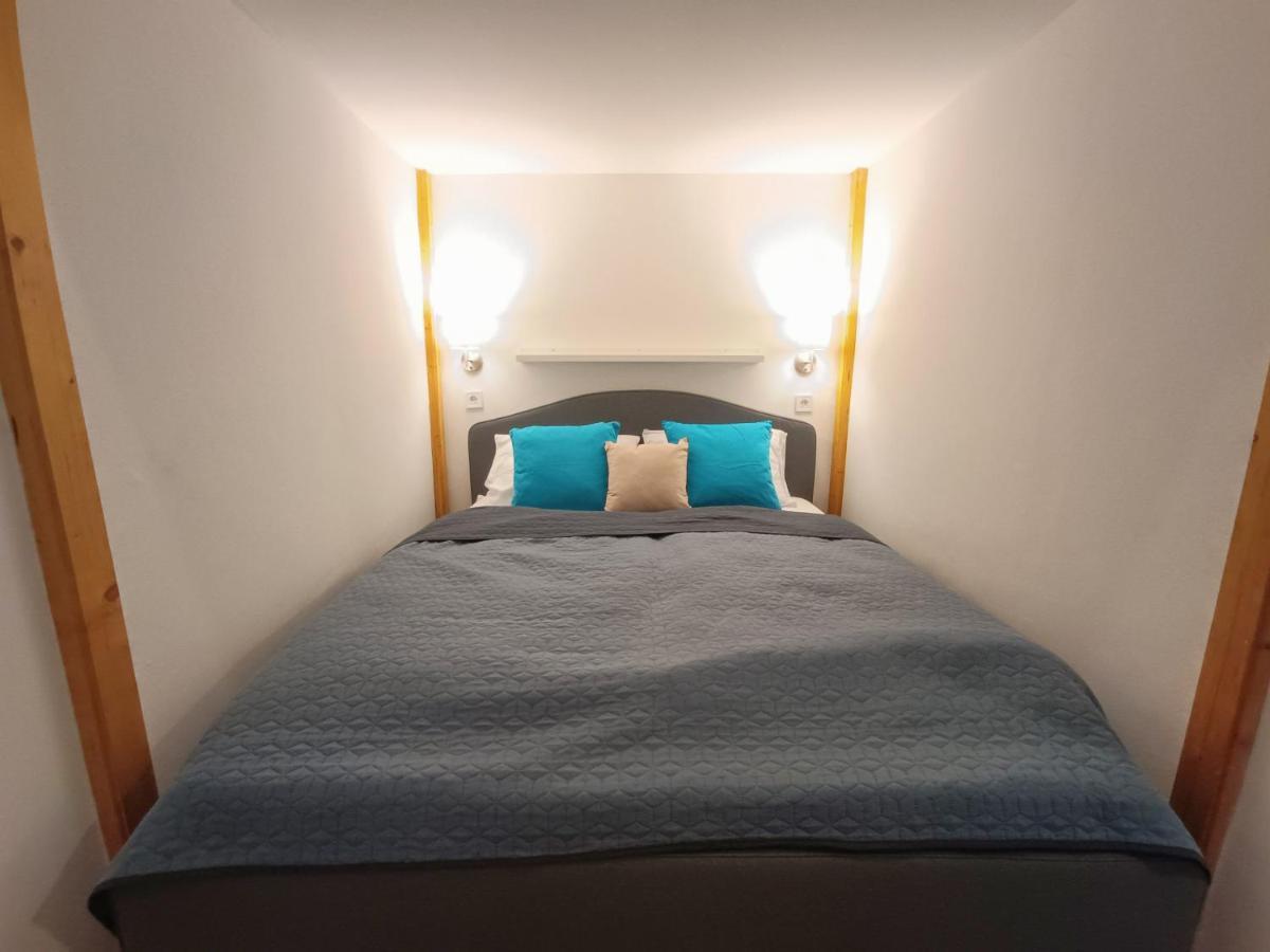 R172 Elitehost Raday Studio Apartment Budapest Exteriör bild